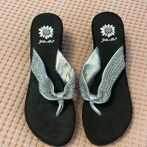 Yellow Box silver platform flip flops